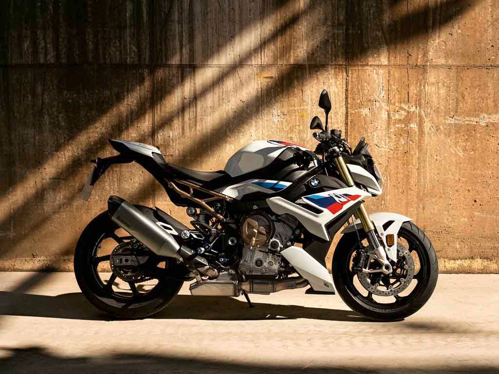 BMW S1000R