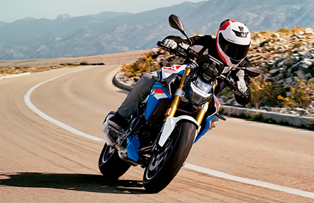 bmw_f900r
